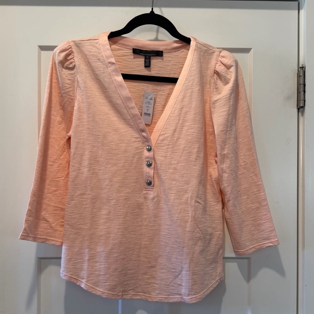 White House Black Market White 3/4 Sleeve Henley Tee Peach Size Small NWT